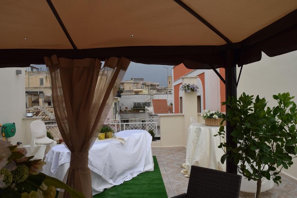 Domus Al Corso Con Servizio B&B Canosa di Puglia Quarto foto
